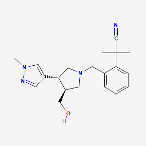 molecular formula C20H26N4O B6624452 2-[2-[[(3S,4R)-3-(hydroxymethyl)-4-(1-methylpyrazol-4-yl)pyrrolidin-1-yl]methyl]phenyl]-2-methylpropanenitrile 