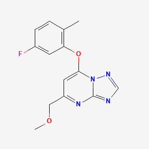 molecular formula C14H13FN4O2 B6624614 7-(5-Fluoro-2-methylphenoxy)-5-(methoxymethyl)-[1,2,4]triazolo[1,5-a]pyrimidine 