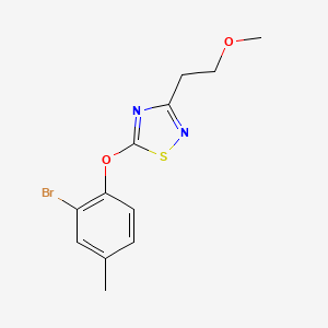 molecular formula C12H13BrN2O2S B6624634 5-(2-Bromo-4-methylphenoxy)-3-(2-methoxyethyl)-1,2,4-thiadiazole 