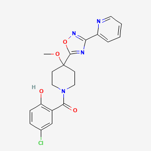 molecular formula C20H19ClN4O4 B6627118 (5-Chloro-2-hydroxyphenyl)-[4-methoxy-4-(3-pyridin-2-yl-1,2,4-oxadiazol-5-yl)piperidin-1-yl]methanone 