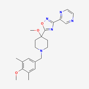 molecular formula C22H27N5O3 B6627184 5-[4-Methoxy-1-[(4-methoxy-3,5-dimethylphenyl)methyl]piperidin-4-yl]-3-pyrazin-2-yl-1,2,4-oxadiazole 