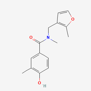 molecular formula C15H17NO3 B6630724 4-hydroxy-N,3-dimethyl-N-[(2-methylfuran-3-yl)methyl]benzamide 