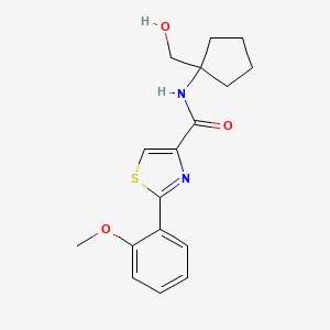 molecular formula C17H20N2O3S B6637999 N-[1-(hydroxymethyl)cyclopentyl]-2-(2-methoxyphenyl)-1,3-thiazole-4-carboxamide 