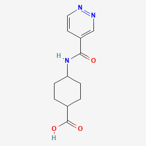 molecular formula C12H15N3O3 B6642086 4-(Pyridazine-4-carbonylamino)cyclohexane-1-carboxylic acid 