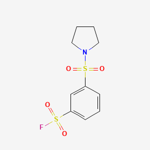 molecular formula C10H12FNO4S2 B6645690 3-(Pyrrolidine-1-sulfonyl)benzene-1-sulfonyl fluoride 