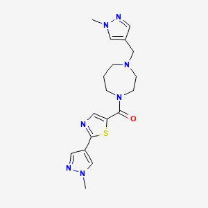 molecular formula C18H23N7OS B6752623 [4-[(1-Methylpyrazol-4-yl)methyl]-1,4-diazepan-1-yl]-[2-(1-methylpyrazol-4-yl)-1,3-thiazol-5-yl]methanone 