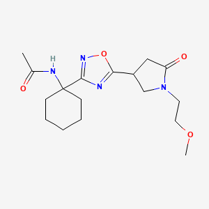 N-[1-[5-[1-(2-methoxyethyl)-5-oxopyrrolidin-3-yl]-1,2,4-oxadiazol-3-yl]cyclohexyl]acetamide