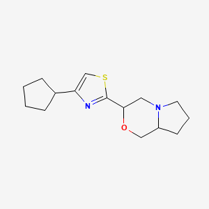 molecular formula C15H22N2OS B6754265 3-(4-cyclopentyl-1,3-thiazol-2-yl)-3,4,6,7,8,8a-hexahydro-1H-pyrrolo[2,1-c][1,4]oxazine 