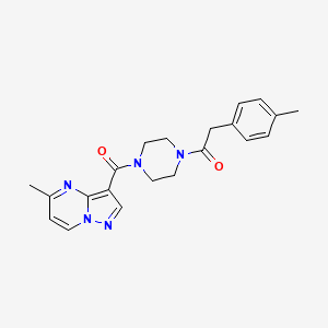 2-(4-Methylphenyl)-1-[4-(5-methylpyrazolo[1,5-a]pyrimidine-3-carbonyl)piperazin-1-yl]ethanone