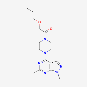 1-[4-(1,6-Dimethylpyrazolo[3,4-d]pyrimidin-4-yl)piperazin-1-yl]-2-propoxyethanone