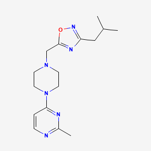 3-(2-Methylpropyl)-5-[[4-(2-methylpyrimidin-4-yl)piperazin-1-yl]methyl]-1,2,4-oxadiazole