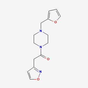 molecular formula C14H17N3O3 B6970100 1-[4-(Furan-2-ylmethyl)piperazin-1-yl]-2-(1,2-oxazol-3-yl)ethanone 