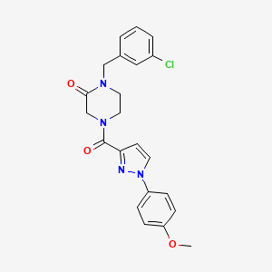 1-[(3-Chlorophenyl)methyl]-4-[1-(4-methoxyphenyl)pyrazole-3-carbonyl]piperazin-2-one