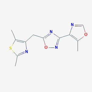 molecular formula C12H12N4O2S B6974900 5-[(2,5-Dimethyl-1,3-thiazol-4-yl)methyl]-3-(5-methyl-1,3-oxazol-4-yl)-1,2,4-oxadiazole 