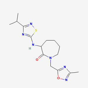 molecular formula C15H22N6O2S B6977672 1-[(3-Methyl-1,2,4-oxadiazol-5-yl)methyl]-3-[(3-propan-2-yl-1,2,4-thiadiazol-5-yl)amino]azepan-2-one 