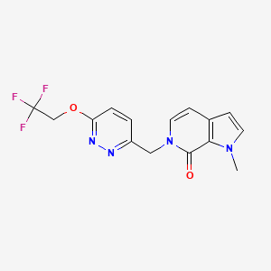 molecular formula C15H13F3N4O2 B6981562 1-Methyl-6-[[6-(2,2,2-trifluoroethoxy)pyridazin-3-yl]methyl]pyrrolo[2,3-c]pyridin-7-one 