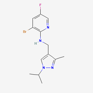 molecular formula C13H16BrFN4 B6982186 3-bromo-5-fluoro-N-[(3-methyl-1-propan-2-ylpyrazol-4-yl)methyl]pyridin-2-amine 