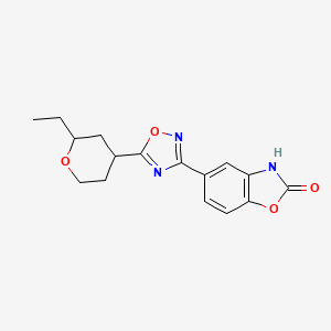 5-[5-(2-ethyloxan-4-yl)-1,2,4-oxadiazol-3-yl]-3H-1,3-benzoxazol-2-one