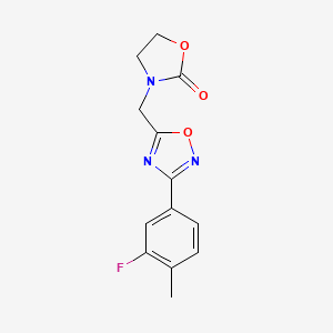 molecular formula C13H12FN3O3 B6983169 3-[[3-(3-Fluoro-4-methylphenyl)-1,2,4-oxadiazol-5-yl]methyl]-1,3-oxazolidin-2-one 