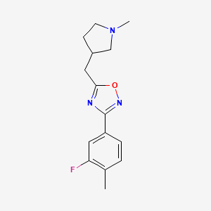 3-(3-Fluoro-4-methylphenyl)-5-[(1-methylpyrrolidin-3-yl)methyl]-1,2,4-oxadiazole