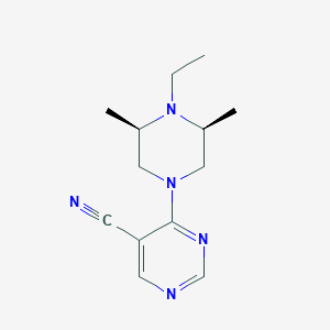 molecular formula C13H19N5 B6983441 4-[(3R,5S)-4-ethyl-3,5-dimethylpiperazin-1-yl]pyrimidine-5-carbonitrile 