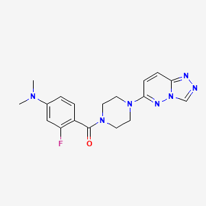 molecular formula C18H20FN7O B7050383 [4-(Dimethylamino)-2-fluorophenyl]-[4-([1,2,4]triazolo[4,3-b]pyridazin-6-yl)piperazin-1-yl]methanone 