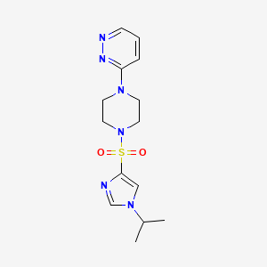 3-[4-(1-Propan-2-ylimidazol-4-yl)sulfonylpiperazin-1-yl]pyridazine