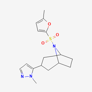 molecular formula C16H21N3O3S B7051509 8-(5-Methylfuran-2-yl)sulfonyl-3-(2-methylpyrazol-3-yl)-8-azabicyclo[3.2.1]octane 