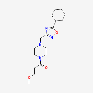 1-[4-[(5-Cyclohexyl-1,2,4-oxadiazol-3-yl)methyl]piperazin-1-yl]-3-methoxypropan-1-one