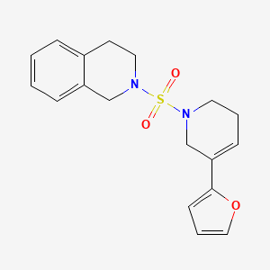 molecular formula C18H20N2O3S B7057094 2-[[5-(furan-2-yl)-3,6-dihydro-2H-pyridin-1-yl]sulfonyl]-3,4-dihydro-1H-isoquinoline 