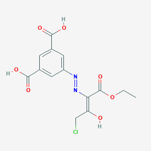 5-[(Z)-2-(4-chloro-1-ethoxy-1,3-dioxobutan-2-ylidene)hydrazin-1-yl]benzene-1,3-dicarboxylic acid