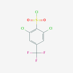 molecular formula C7H2Cl3F3O2S B071564 2,6-二氯-4-(三氟甲基)苯-1-磺酰氯 CAS No. 175205-76-2