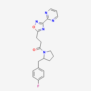 1-[2-[(4-Fluorophenyl)methyl]pyrrolidin-1-yl]-3-(3-pyrimidin-2-yl-1,2,4-oxadiazol-5-yl)propan-1-one