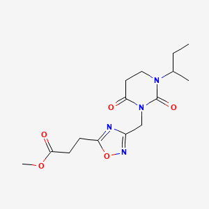 molecular formula C15H22N4O5 B7174353 Methyl 3-[3-[(3-butan-2-yl-2,6-dioxo-1,3-diazinan-1-yl)methyl]-1,2,4-oxadiazol-5-yl]propanoate 