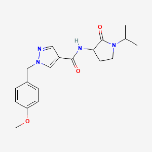 1-[(4-methoxyphenyl)methyl]-N-(2-oxo-1-propan-2-ylpyrrolidin-3-yl)pyrazole-4-carboxamide