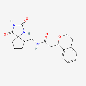 2-(3,4-dihydro-1H-isochromen-1-yl)-N-[(2,4-dioxo-1,3-diazaspiro[4.4]nonan-9-yl)methyl]acetamide