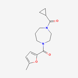 molecular formula C15H20N2O3 B7203667 Cyclopropyl-[4-(5-methylfuran-2-carbonyl)-1,4-diazepan-1-yl]methanone 