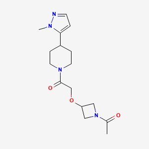 2-(1-Acetylazetidin-3-yl)oxy-1-[4-(2-methylpyrazol-3-yl)piperidin-1-yl]ethanone