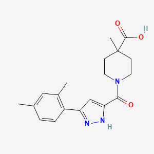 1-[3-(2,4-dimethylphenyl)-1H-pyrazole-5-carbonyl]-4-methylpiperidine-4-carboxylic acid