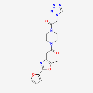 molecular formula C17H19N7O4 B7329853 2-[2-(Furan-2-yl)-5-methyl-1,3-oxazol-4-yl]-1-[4-[2-(tetrazol-1-yl)acetyl]piperazin-1-yl]ethanone 