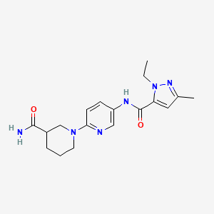 molecular formula C18H24N6O2 B7330519 1-[5-[(2-Ethyl-5-methylpyrazole-3-carbonyl)amino]pyridin-2-yl]piperidine-3-carboxamide 