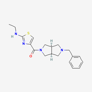 molecular formula C19H24N4OS B7334143 [(3aS,6aR)-2-benzyl-1,3,3a,4,6,6a-hexahydropyrrolo[3,4-c]pyrrol-5-yl]-[2-(ethylamino)-1,3-thiazol-4-yl]methanone 