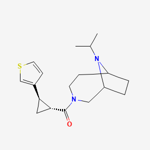 molecular formula C18H26N2OS B7342264 (9-propan-2-yl-3,9-diazabicyclo[4.2.1]nonan-3-yl)-[(1R,2R)-2-thiophen-3-ylcyclopropyl]methanone 