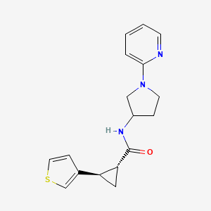 molecular formula C17H19N3OS B7342324 (1R,2R)-N-(1-pyridin-2-ylpyrrolidin-3-yl)-2-thiophen-3-ylcyclopropane-1-carboxamide 