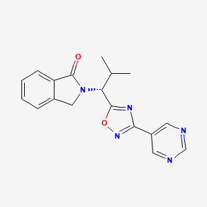 2-[(1R)-2-methyl-1-(3-pyrimidin-5-yl-1,2,4-oxadiazol-5-yl)propyl]-3H-isoindol-1-one