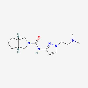 molecular formula C15H25N5O B7345698 (3aR,6aS)-N-[1-[2-(dimethylamino)ethyl]pyrazol-3-yl]-3,3a,4,5,6,6a-hexahydro-1H-cyclopenta[c]pyrrole-2-carboxamide 