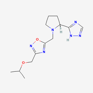 molecular formula C13H20N6O2 B7346047 3-(propan-2-yloxymethyl)-5-[[(2S)-2-(1H-1,2,4-triazol-5-yl)pyrrolidin-1-yl]methyl]-1,2,4-oxadiazole 