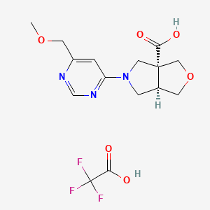 molecular formula C15H18F3N3O6 B7355898 (3aR,6aR)-5-[6-(methoxymethyl)pyrimidin-4-yl]-3,4,6,6a-tetrahydro-1H-furo[3,4-c]pyrrole-3a-carboxylic acid;2,2,2-trifluoroacetic acid 