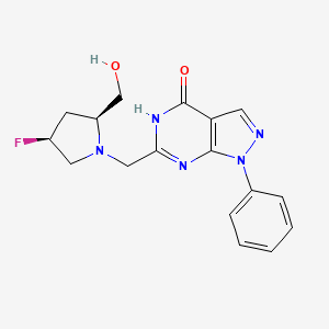 molecular formula C17H18FN5O2 B7357723 6-[[(2S,4S)-4-fluoro-2-(hydroxymethyl)pyrrolidin-1-yl]methyl]-1-phenyl-5H-pyrazolo[3,4-d]pyrimidin-4-one 