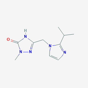 molecular formula C10H15N5O B7357982 2-methyl-5-[(2-propan-2-ylimidazol-1-yl)methyl]-4H-1,2,4-triazol-3-one 